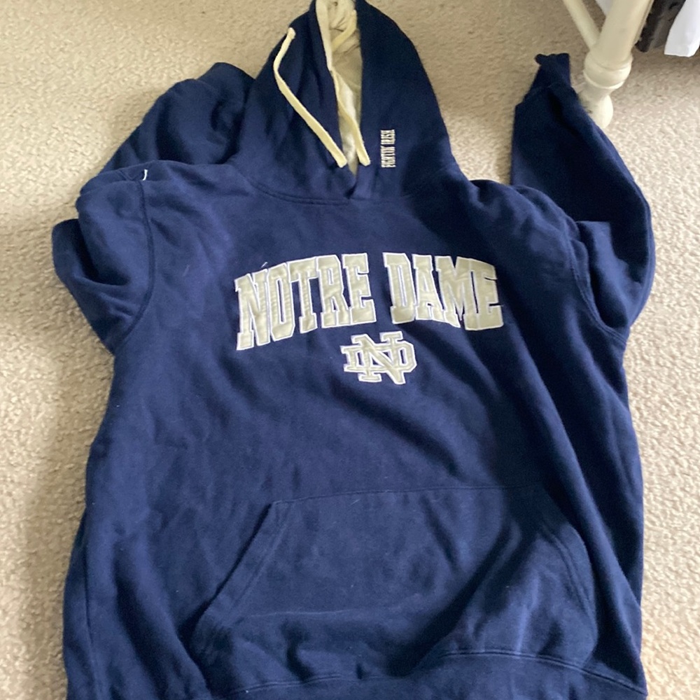 Notre Dame sweatshirt size large
